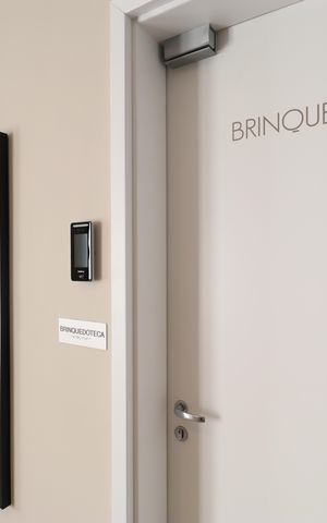Apartamento à venda com 32m², 1 quarto e sem vagaÁrea comum