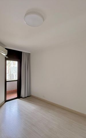 Apartamento à venda com 270m², 3 quartos e 4 vagas Apartamento à venda com 270m², 3 quartos e 4 vagasSuíte