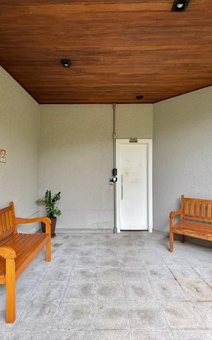 Apartamento à venda com 270m², 3 quartos e 4 vagas Apartamento à venda com 270m², 3 quartos e 4 vagasÁrea comum