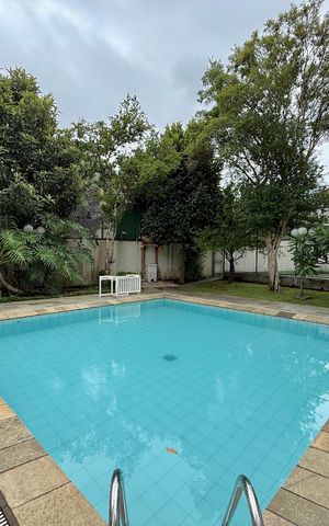 Apartamento à venda com 270m², 3 quartos e 4 vagas Apartamento à venda com 270m², 3 quartos e 4 vagasÁrea comum