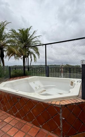 Apartamento à venda com 270m², 3 quartos e 4 vagas Apartamento à venda com 270m², 3 quartos e 4 vagasÁrea comum