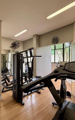 Apartamento à venda com 270m², 3 quartos e 4 vagas Apartamento à venda com 270m², 3 quartos e 4 vagasÁrea comum