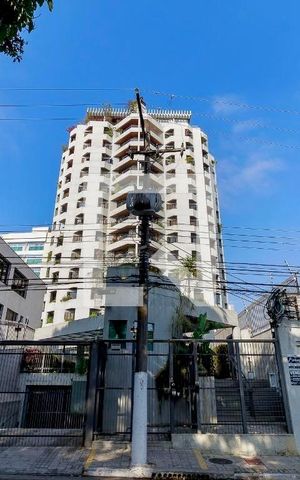 Apartamento à venda com 270m², 3 quartos e 4 vagas Apartamento à venda com 270m², 3 quartos e 4 vagasFachada
