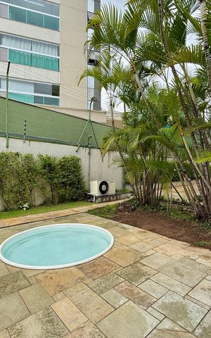 Apartamento à venda com 270m², 3 quartos e 4 vagas Apartamento à venda com 270m², 3 quartos e 4 vagasÁrea comum