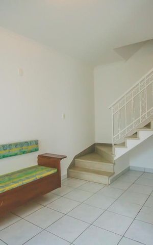 Casa à venda com 316m², 6 quartos e 3 vagasSala