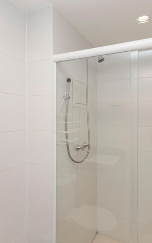 Studio para alugar com 26m², 1 quarto e sem vaga Studio para alugar com 26m², 1 quarto e sem vagaBanheiro Social