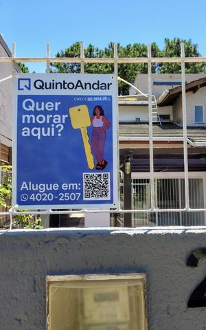 Casa para alugar com 140m², 3 quartos e 2 vagas Casa para alugar com 140m², 3 quartos e 2 vagasPlaquinha