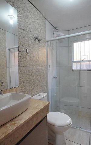 Casa para alugar com 140m², 3 quartos e 2 vagasBanheiro Social