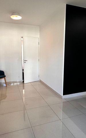 Apartamento para alugar com 53m², 1 quarto e 1 vaga Apartamento para alugar com 53m², 1 quarto e 1 vagaSala