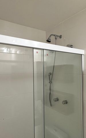 Apartamento para alugar com 53m², 1 quarto e 1 vaga Apartamento para alugar com 53m², 1 quarto e 1 vagaBanheiro da suíte