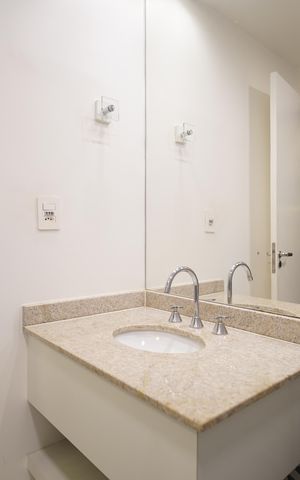 Studio à venda com 33m², 1 quarto e sem vagaBanheiro