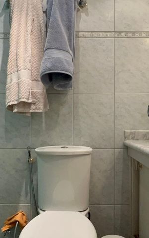 Apartamento à venda com 222m², 3 quartos e 2 vagas Apartamento à venda com 222m², 3 quartos e 2 vagasBanheiro da Suíte 1