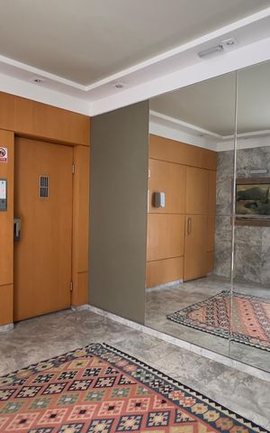 Apartamento à venda com 222m², 3 quartos e 2 vagas Apartamento à venda com 222m², 3 quartos e 2 vagasÁrea comum