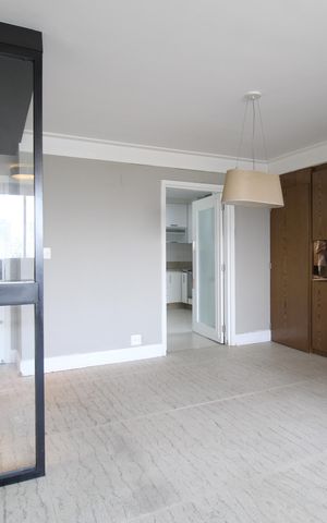 Apartamento para alugar com 110m², 3 quartos e 1 vagaSala