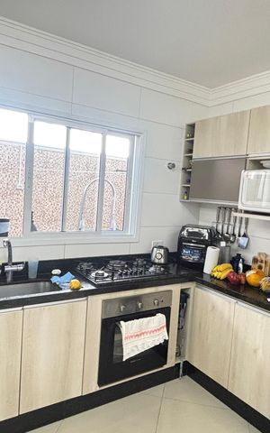 Apartamento à venda com 52m², 2 quartos e 1 vaga Apartamento à venda com 52m², 2 quartos e 1 vagaCozinha
