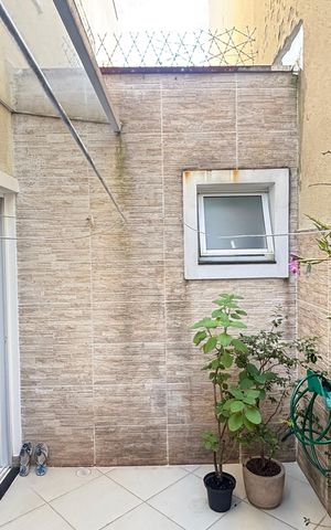 Apartamento à venda com 52m², 2 quartos e 1 vaga Apartamento à venda com 52m², 2 quartos e 1 vagaVaranda Suíte