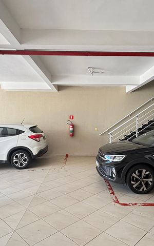Apartamento à venda com 52m², 2 quartos e 1 vaga Apartamento à venda com 52m², 2 quartos e 1 vagaGaragem