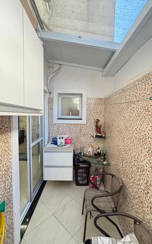 Apartamento à venda com 52m², 2 quartos e 1 vaga Apartamento à venda com 52m², 2 quartos e 1 vagaÁrea de Serviço
