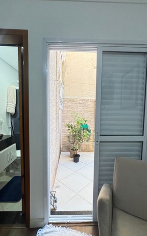 Apartamento à venda com 52m², 2 quartos e 1 vaga Apartamento à venda com 52m², 2 quartos e 1 vagaVaranda Suíte