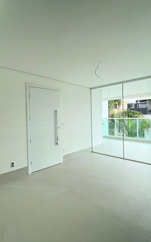 Apartamento à venda com 156m², 4 quartos e 4 vagasSala