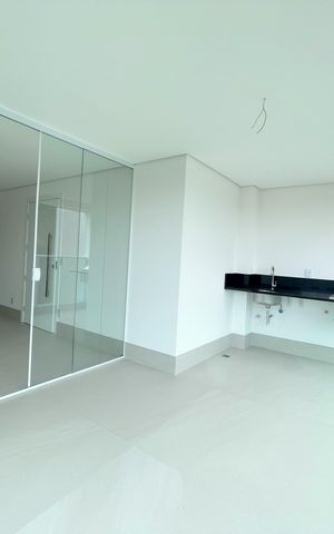 Apartamento à venda com 156m², 4 quartos e 4 vagasVaranda Gourmet