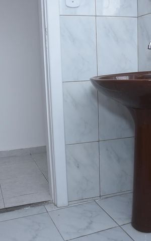 Casa para alugar com 130m², 3 quartos e 1 vagaBanheiro