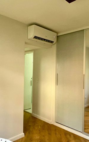 Apartamento à venda com 84m², 3 quartos e 2 vagas Apartamento à venda com 84m², 3 quartos e 2 vagasSuite