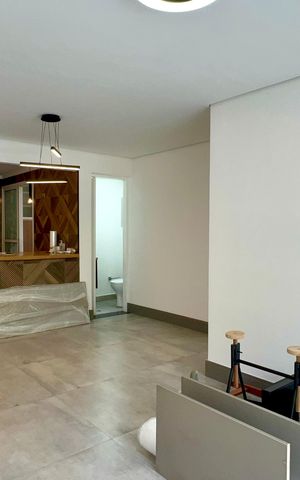 Apartamento à venda com 84m², 3 quartos e 2 vagas Apartamento à venda com 84m², 3 quartos e 2 vagasSala