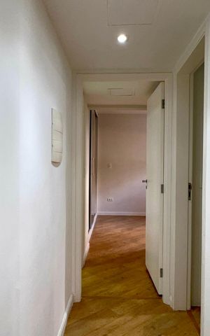 Apartamento à venda com 84m², 3 quartos e 2 vagas Apartamento à venda com 84m², 3 quartos e 2 vagasCorredor