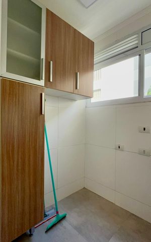 Apartamento à venda com 84m², 3 quartos e 2 vagas Apartamento à venda com 84m², 3 quartos e 2 vagasÁrea de Serviço