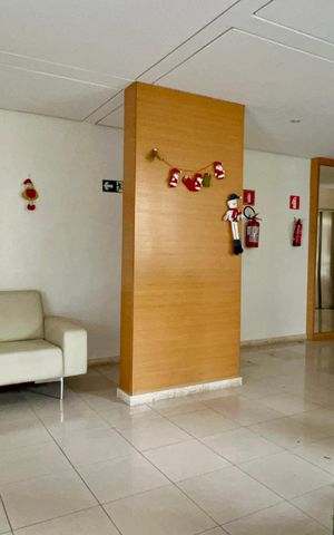 Apartamento à venda com 84m², 3 quartos e 2 vagas Apartamento à venda com 84m², 3 quartos e 2 vagasHall de entrada