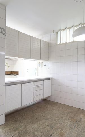 Casa à venda com 392m², 6 quartos e 5 vagasCozinha 