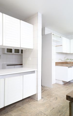 Casa à venda com 392m², 6 quartos e 5 vagasCozinha 