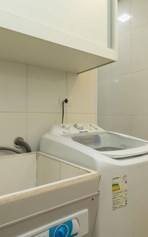 Casa à venda com 169m², 4 quartos e 2 vagas Casa à venda com 169m², 4 quartos e 2 vagasÁrea de Serviço