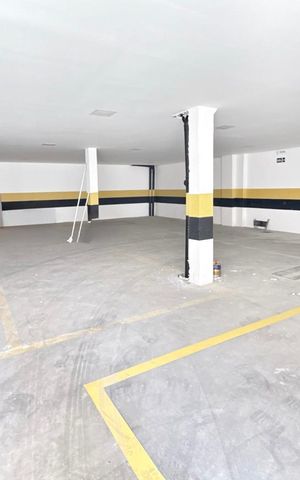 Apartamento à venda com 77m², 2 quartos e 1 vaga Apartamento à venda com 77m², 2 quartos e 1 vagaGaragem