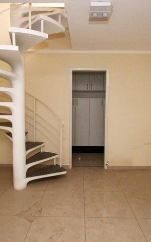 Apartamento à venda com 80m², 2 quartos e 1 vagaSala