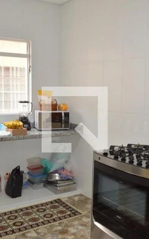 Casa à venda com 250m², 5 quartos e 3 vagas
