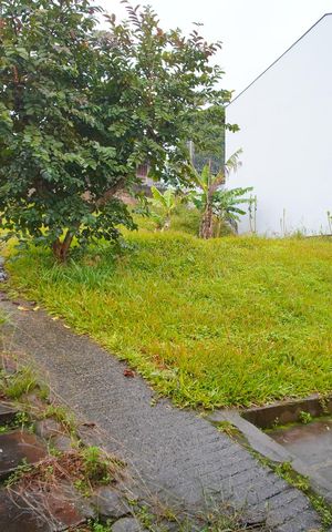 Casa à venda com 70m², 1 quarto e 2 vagasQuintal