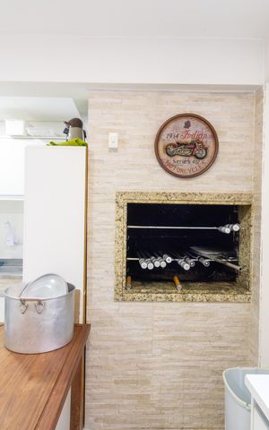 Apartamento à venda com 45m², 2 quartos e 1 vaga Apartamento à venda com 45m², 2 quartos e 1 vagaÁrea comum - Salão de festas