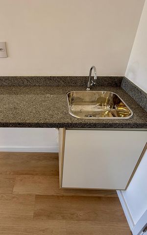 Apartamento à venda com 29m², 1 quarto e sem vaga Apartamento à venda com 29m², 1 quarto e sem vagaÁrea de Serviço