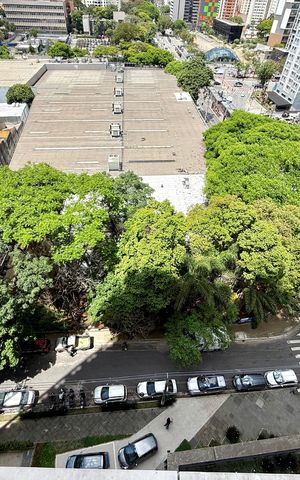 Apartamento à venda com 29m², 1 quarto e sem vaga Apartamento à venda com 29m², 1 quarto e sem vagaVista Sacada Sala