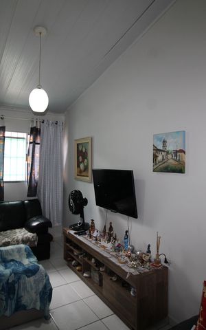 Casa à venda com 175m², 4 quartos e 1 vagaSala/Cozinha