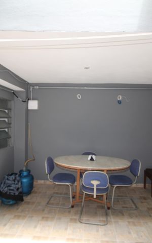 Casa à venda com 175m², 4 quartos e 1 vagaÁrea de Serviço