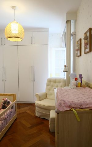 Casa de condomínio à venda com 400m², 4 quartos e 3 vagas Casa de condomínio à venda com 400m², 4 quartos e 3 vagasSuíte 2