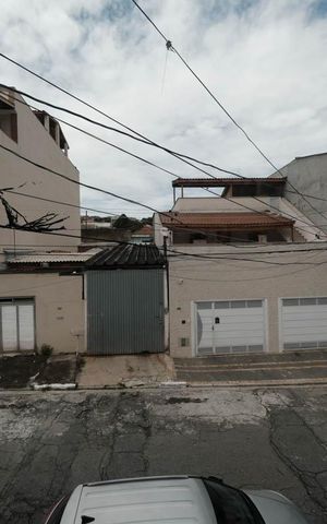 Casa à venda com 150m², 3 quartos e 2 vagasSuíte 2