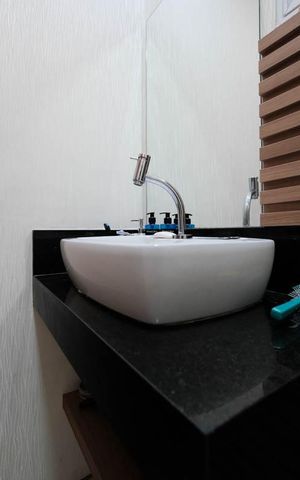 Casa à venda com 150m², 3 quartos e 2 vagasBanheiro 2