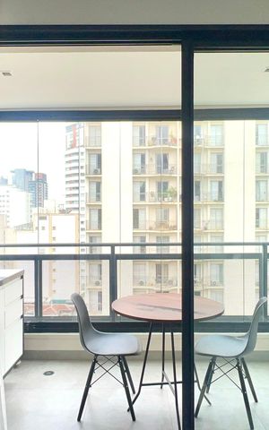 Studio para alugar com 29m², 1 quarto e 1 vaga Studio para alugar com 29m², 1 quarto e 1 vagaVaranda