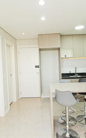 Apartamento à venda com 34m², 2 quartos e sem vaga Apartamento à venda com 34m², 2 quartos e sem vagaSala/Cozinha