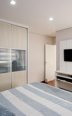 Casa de condomínio à venda com 450m², 4 quartos e 6 vagas Casa de condomínio à venda com 450m², 4 quartos e 6 vagasSuíte 3