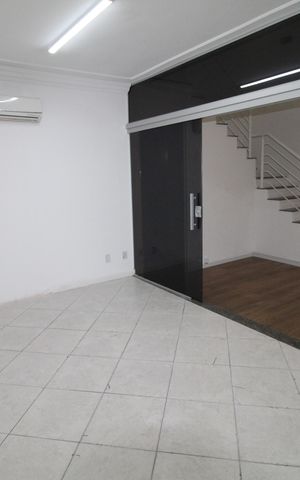 Casa para alugar com 427m², 5 quartos e 2 vagasSala 3